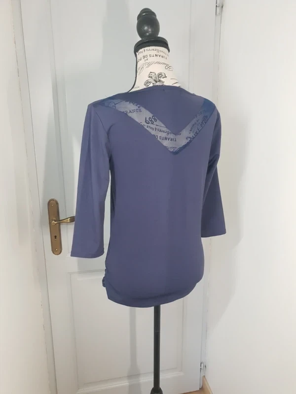 T-shirt bleu / violet avec motif strass Bréal – Taille 1 (36 / 38) – photo 2